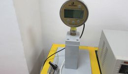 ציוד מתקנים